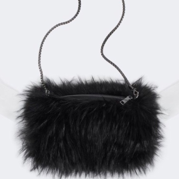 3N1 FAUX FUR MUFF HAND WARMER CLUTCH BAG - Picture 5 of 7